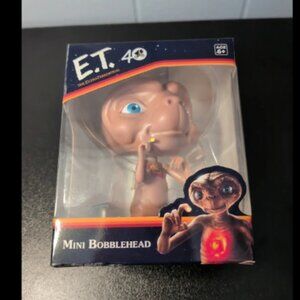 E.T. Extra Terrestrial Mini Bobblehead 40th Anniversary Universal New in Box